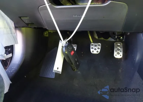 2025 Toyota Gr Corolla Premium Plus z USA, uszkodzony, nr VIN JTNABAAEXSA021607